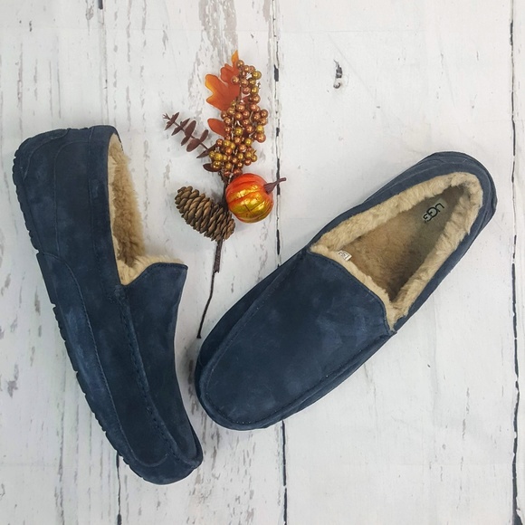 UGG Other - NWOT Men's UGG 5775 Australia Ascot Slippers Sz 18